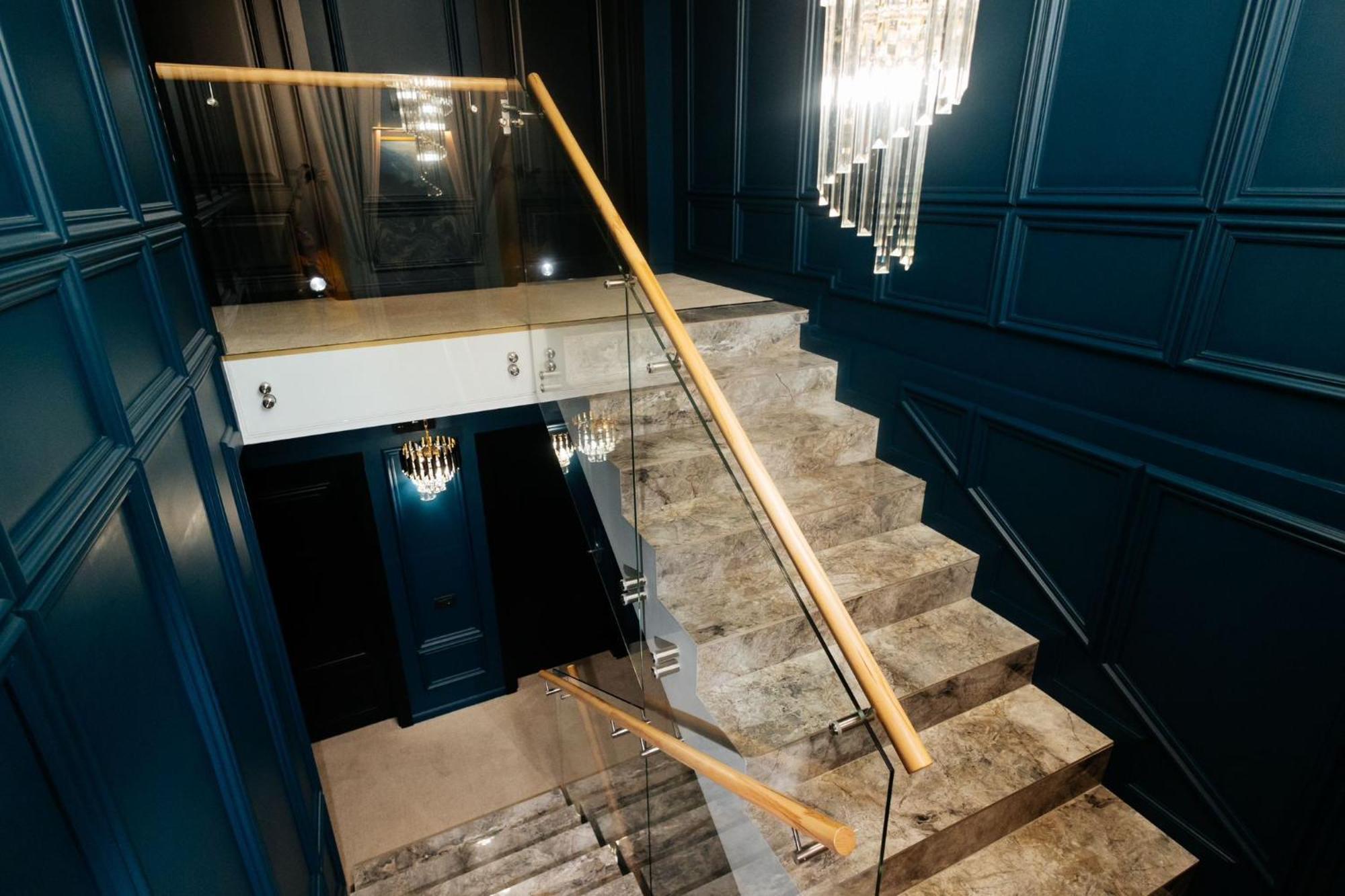 Hotel Goya Boutique Târgu Jiu Zewnętrze zdjęcie